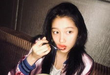 刘大姐吃瓜爆料图片高清,高清瓜图揭秘娱乐圈幕后真相